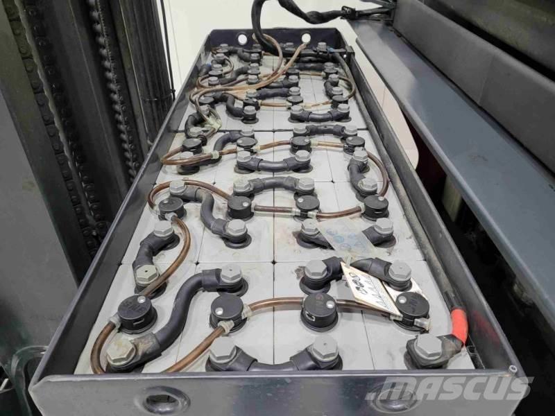 Linde R16HD-01 Carretillas retráctiles