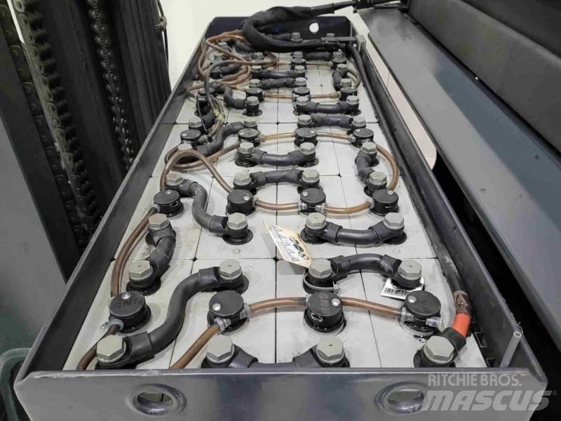 Linde R16HD-01 Carretillas retráctiles