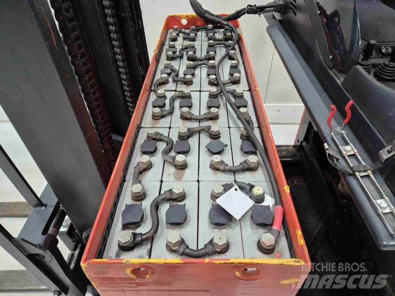 Linde R16S-12 Carretillas retráctiles