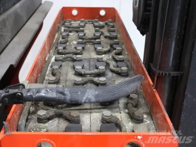 Linde R20-01 1120 Carretillas retráctiles