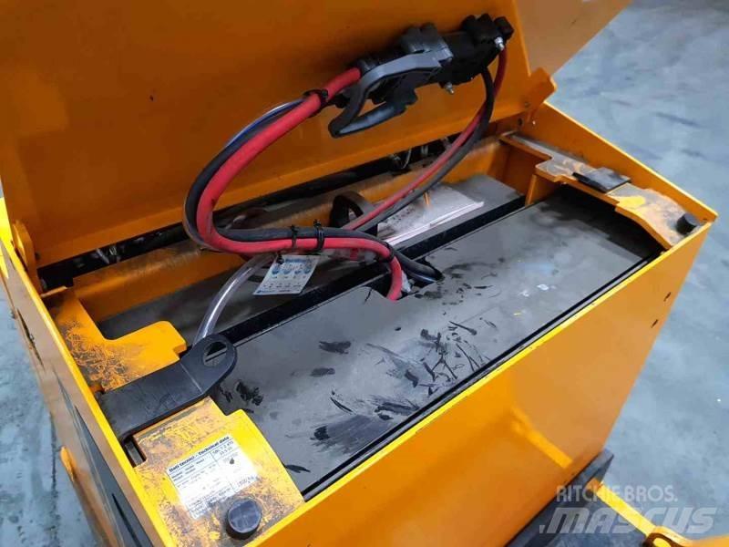  OTHER VEHICHLE SBC TZ XTS Apiladores eléctricos autopropulsados