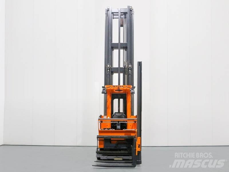 Still MX-X TR Carretilla para pasillo estrecho
