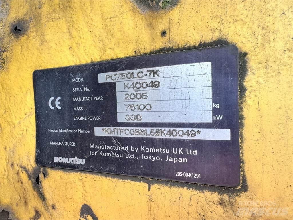 Komatsu PC750LC-7K Excavadoras de cadenas