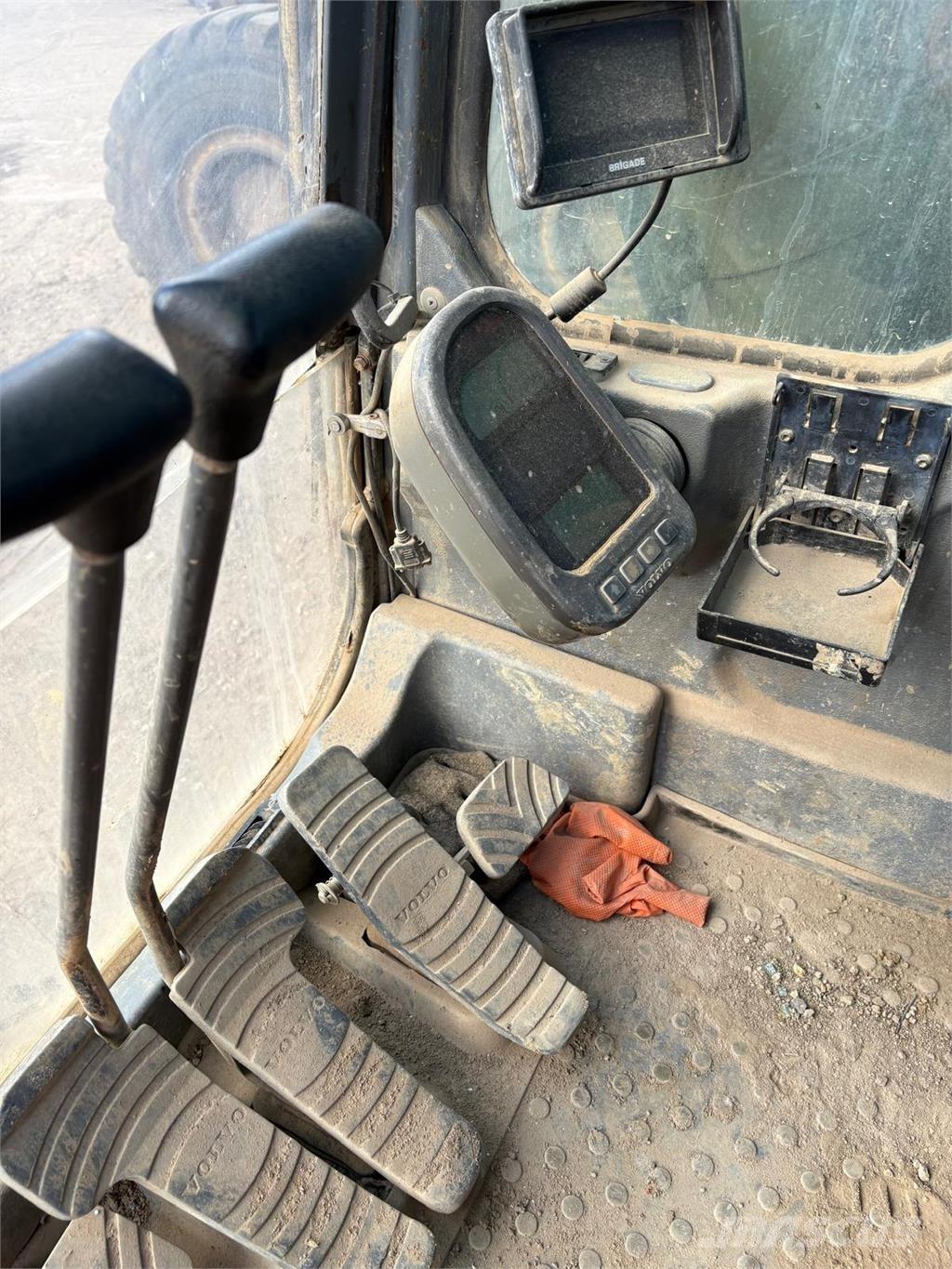 Volvo EC290BLC Excavadoras de cadenas