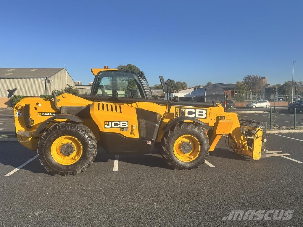 JCB  Carretillas telescópicas