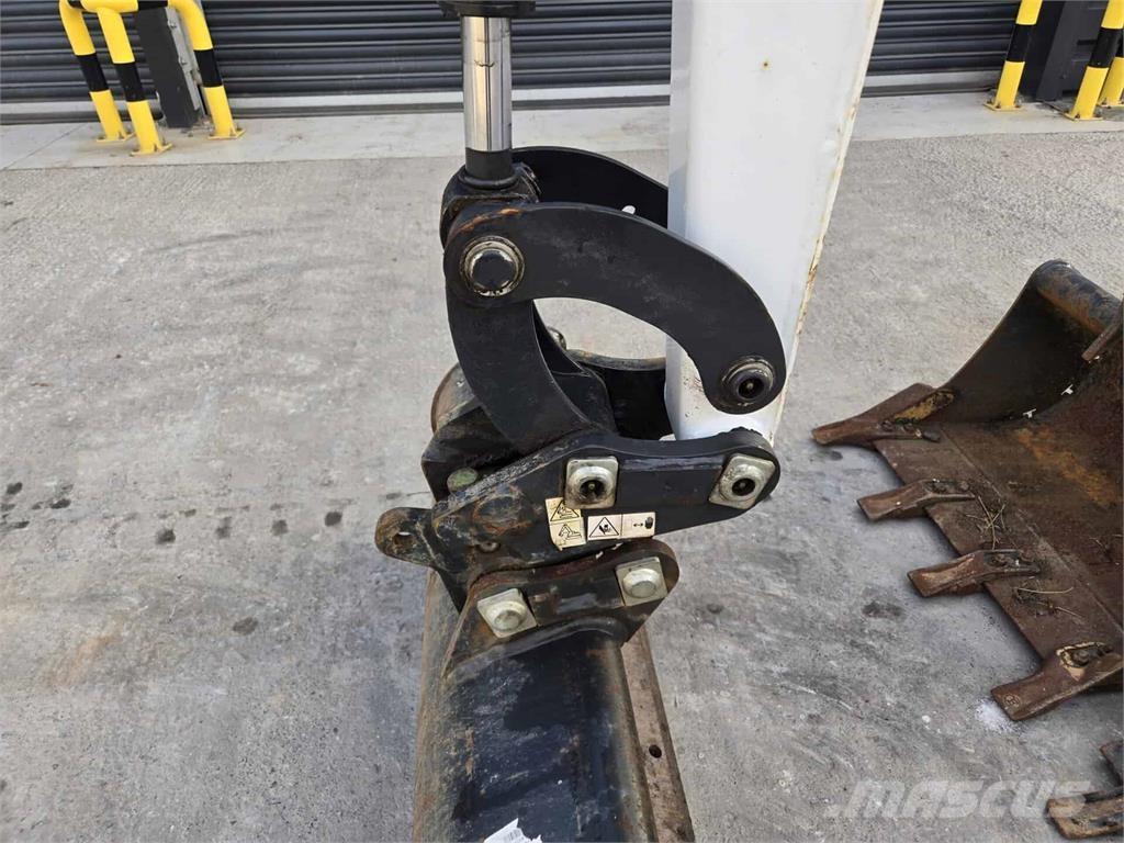 Bobcat E17 Mini excavadoras < 7t