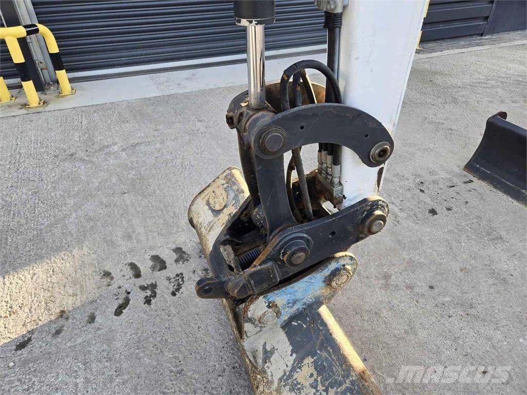 Bobcat E27 Mini excavadoras < 7t