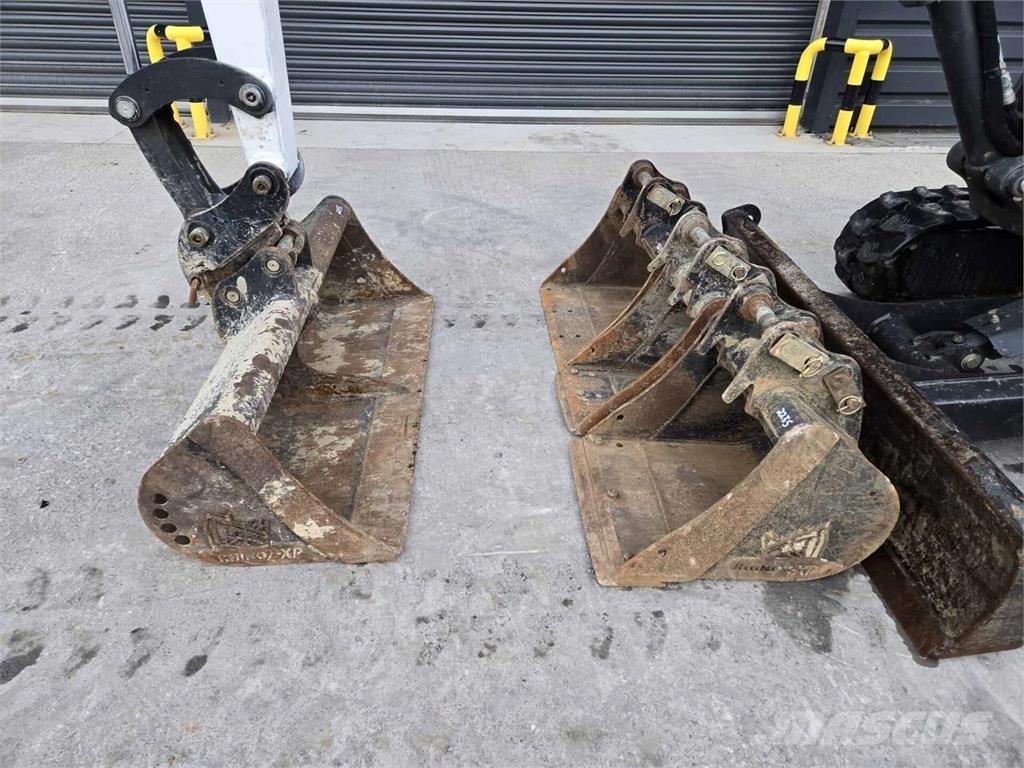 Bobcat E27 Mini excavadoras < 7t