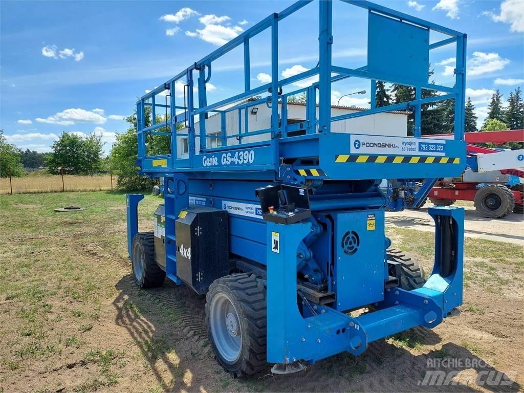 Genie GS-4390 RT Plataformas tijera