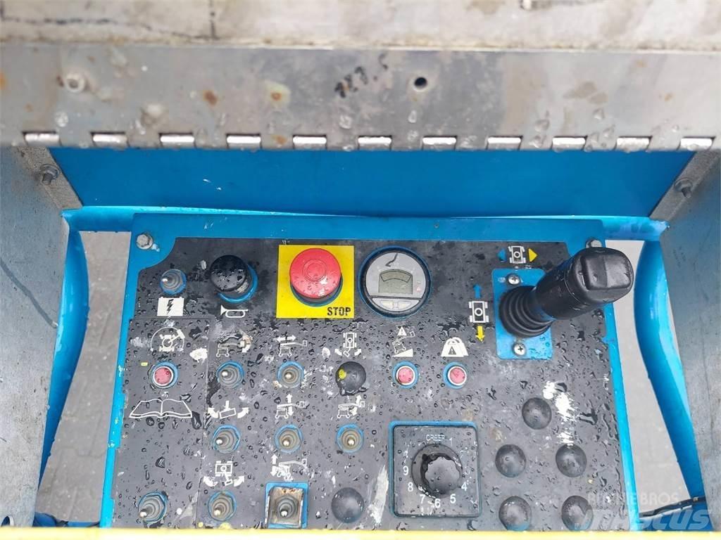 Genie Z-30/20N Plataforma de trabajo articulada