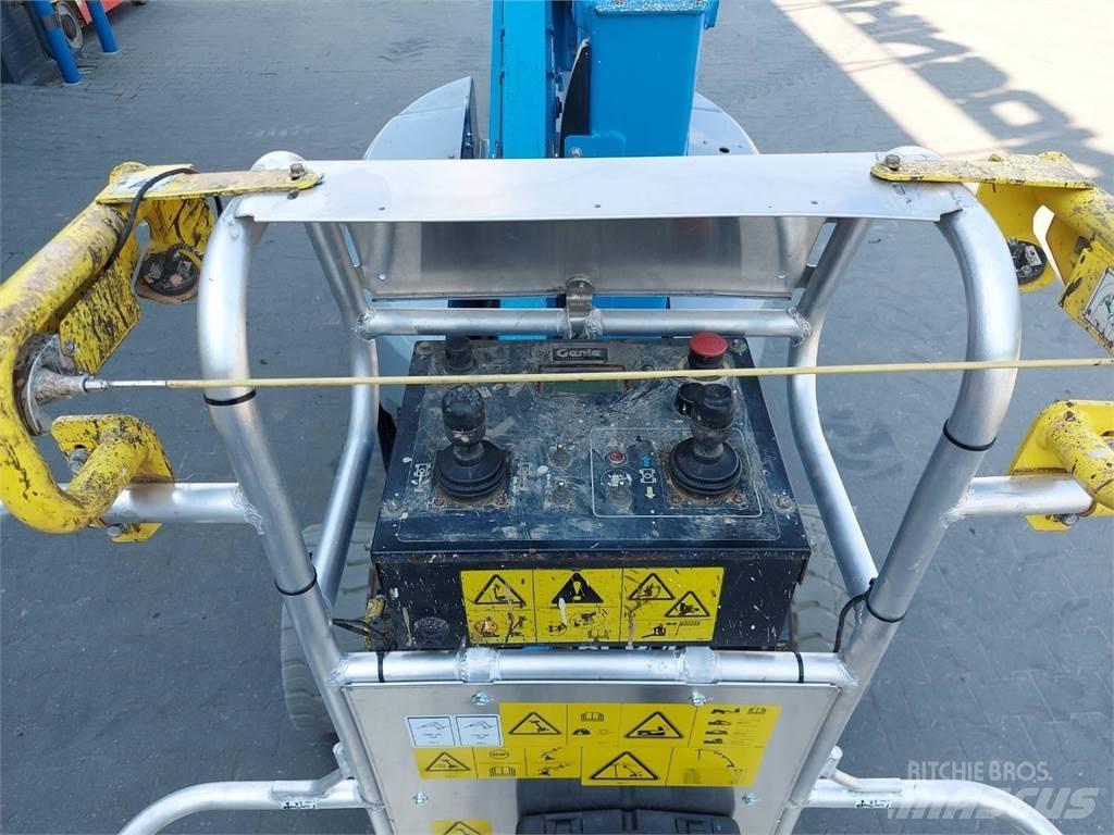Genie Z-33/18 Plataforma de trabajo articulada