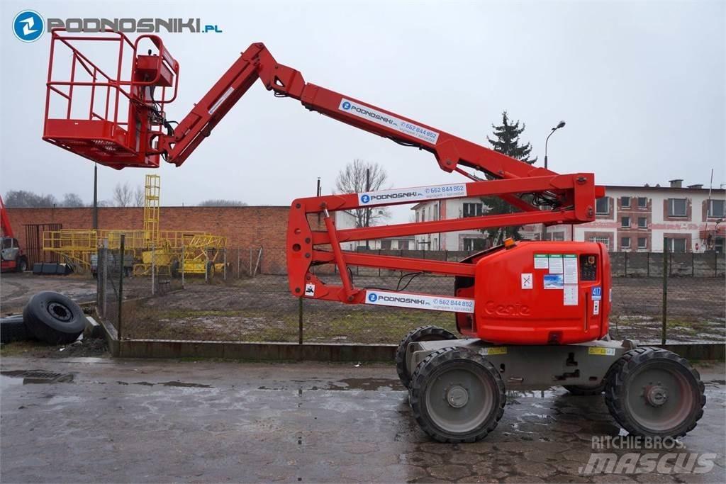 Genie Z45/25J Plataforma de trabajo articulada