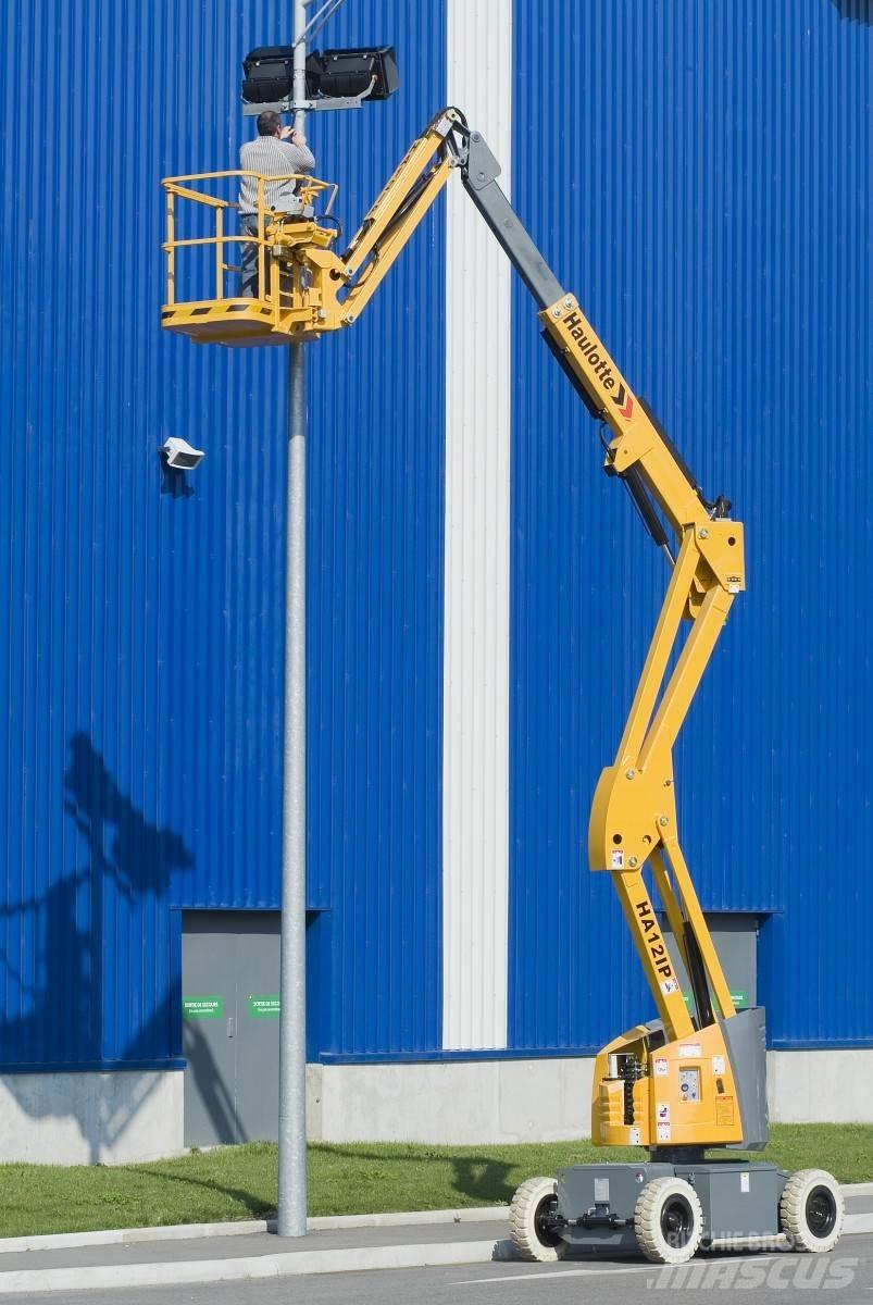 Haulotte HA12IP Plataforma de trabajo articulada