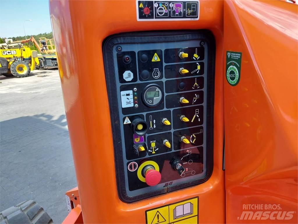 JLG E450AJ Plataforma de trabajo articulada