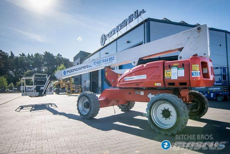 JLG M600JP Plataforma de trabajo articulada