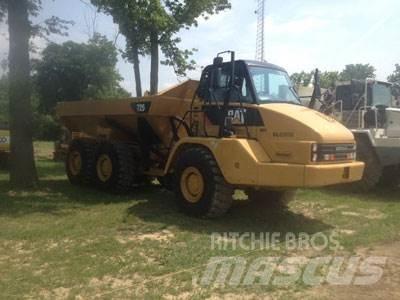 CAT 725 Dúmpers articulados