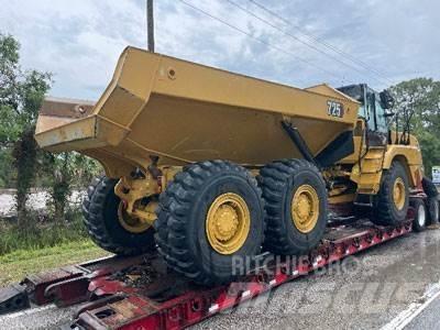 CAT 725 04A Dúmpers articulados