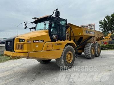 CAT 730-04 Dúmpers articulados