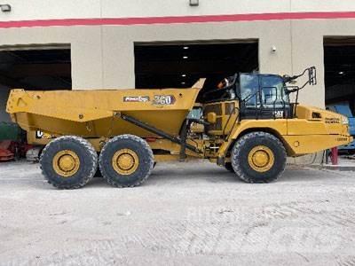 CAT 730-04A Dúmpers articulados