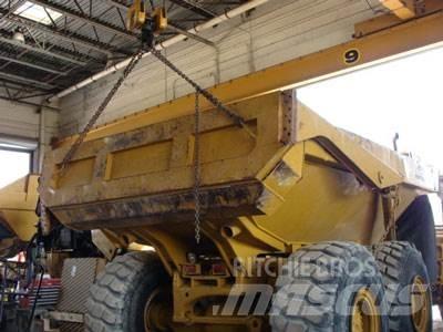 CAT 735 Tailgate Otros componentes