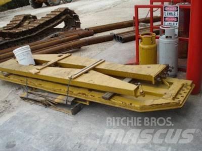CAT 740 Tailgate Otros componentes