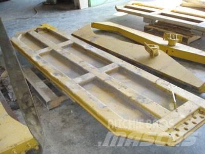 CAT 740 Tailgate Otros componentes