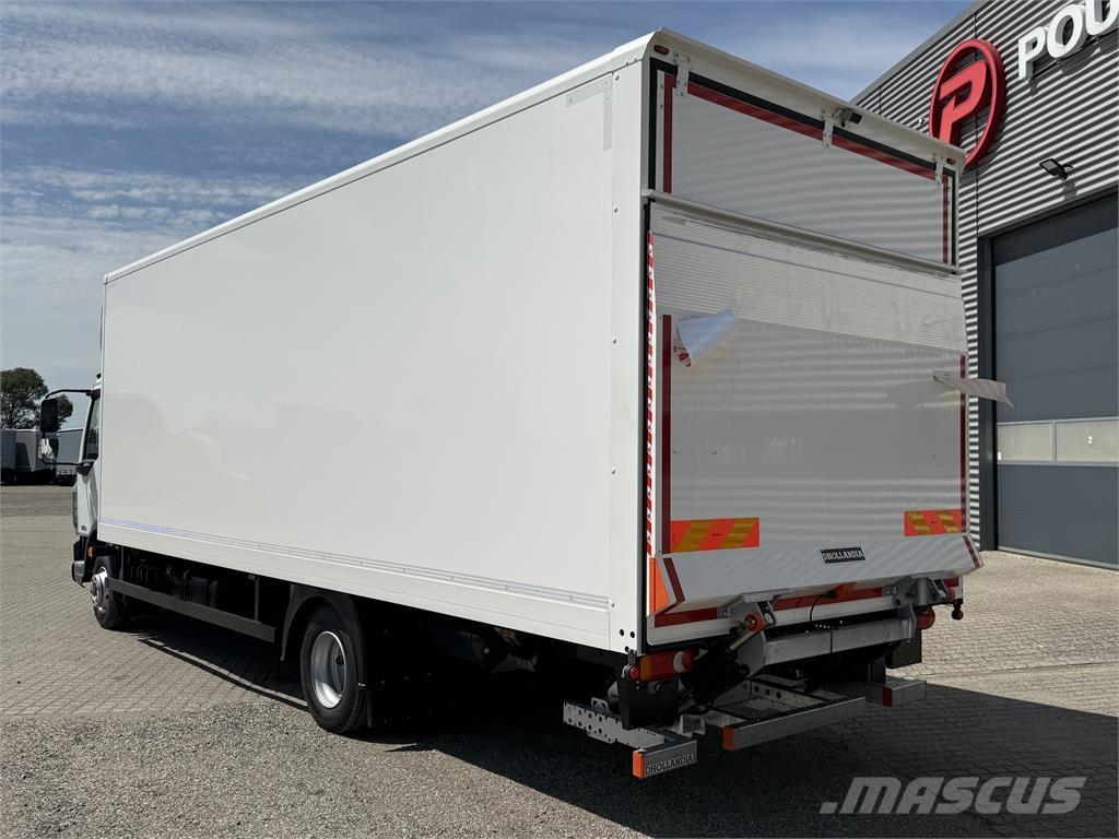 DAF XB 230 m. lift Camiones caja cerrada