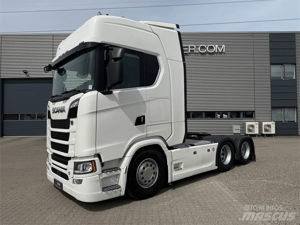 Scania S590 3150 Cabezas tractoras