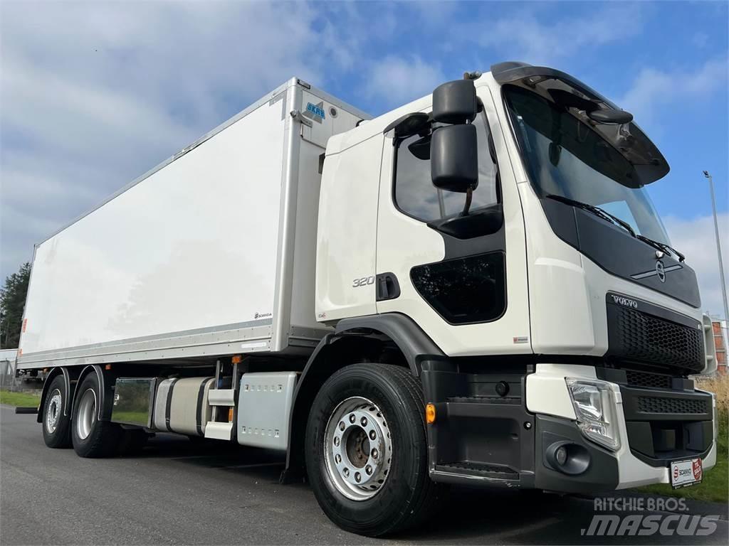 Volvo FE320 6x2*4 Camiones caja cerrada