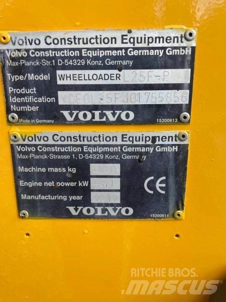 Volvo L 25 F Cargadoras sobre ruedas