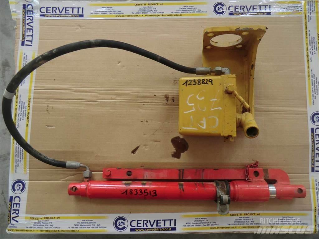 CAT 735 Construcción - Otros