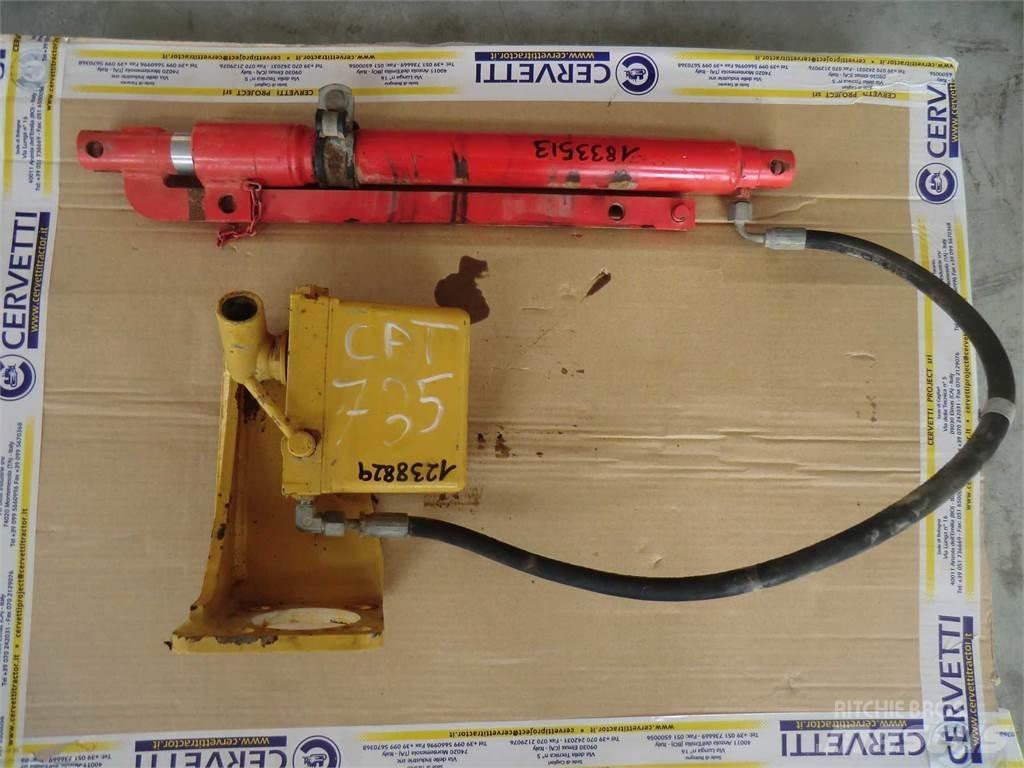 CAT 735 Construcción - Otros