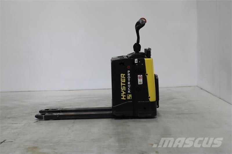 Hyster P2.0S Transpaletas Eléctricas con plataforma