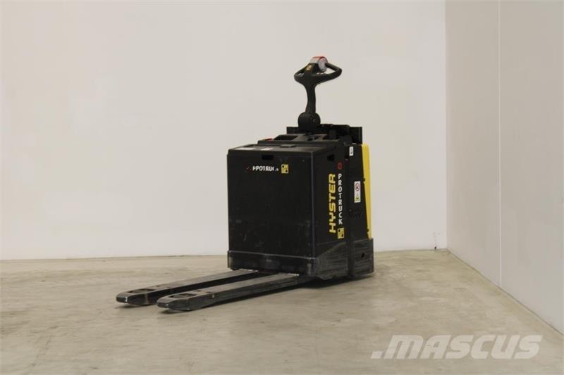 Hyster P2.0S Transpaletas Eléctricas con plataforma