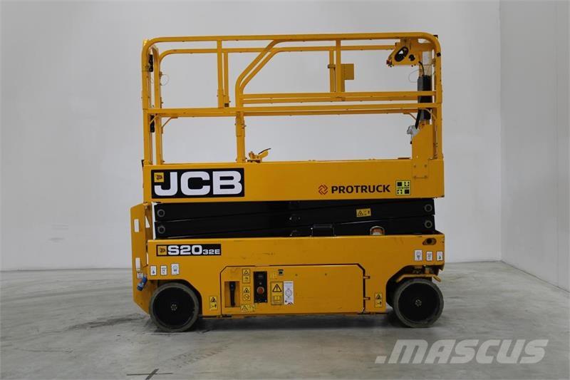 JCB S2032E Plataformas tijera