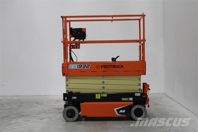JLG R1932 Plataformas tijera