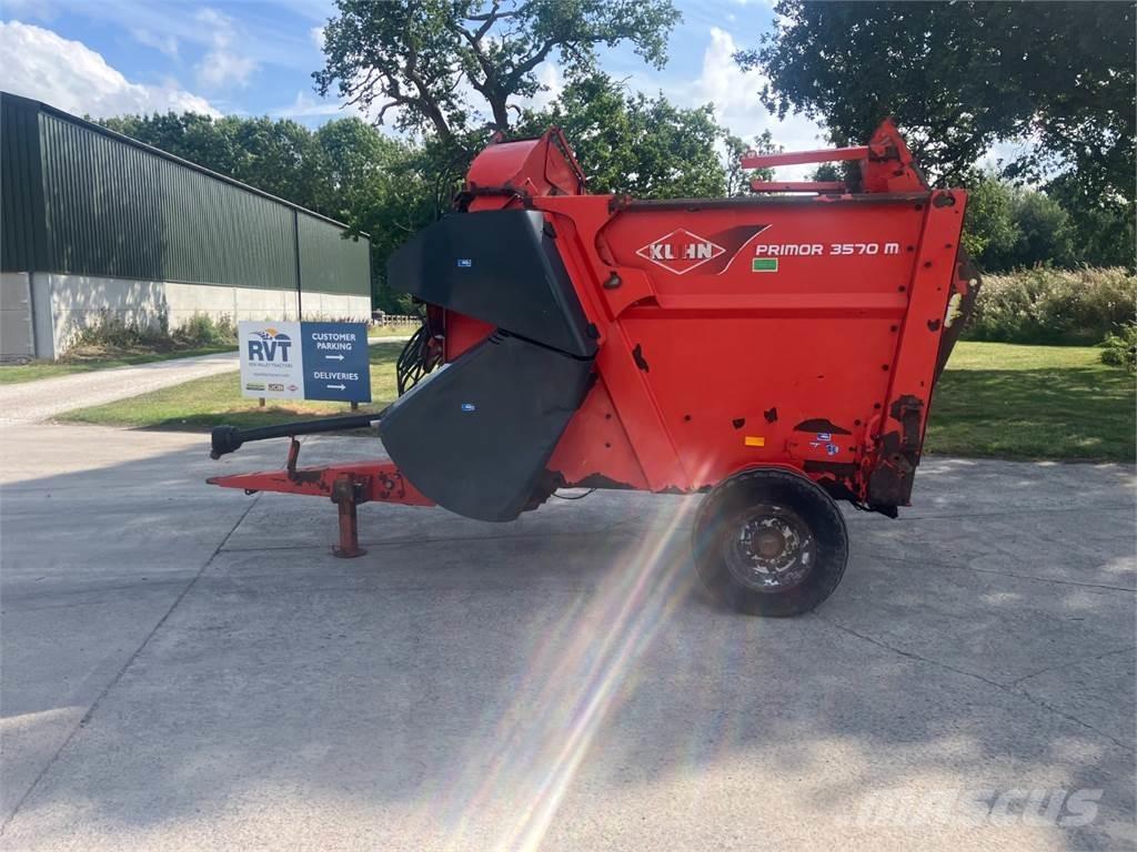 Kuhn 3570 Desmenuzadoras, cortadoras y desenrolladoras de pacas