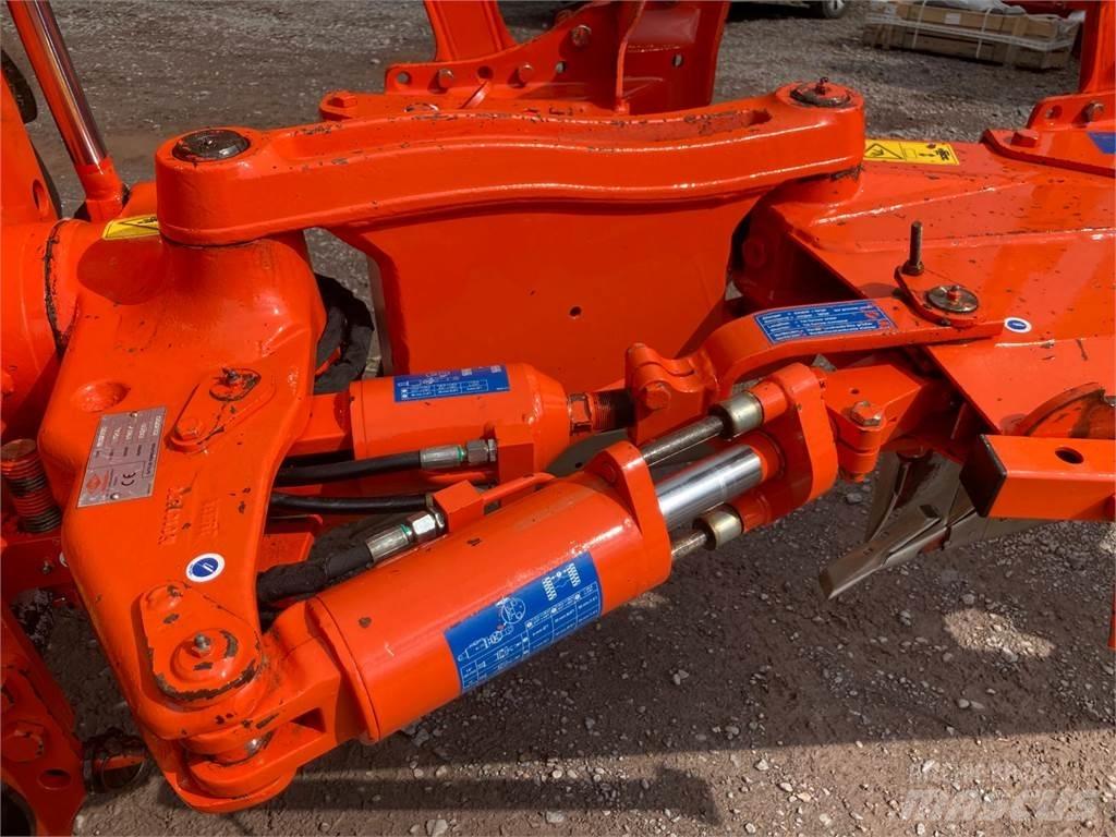 Kuhn MM123 Arados fijos suspendidos