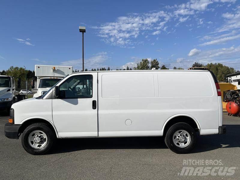 Chevrolet Express Furgonetas /Furgón
