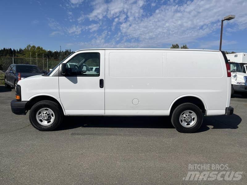 Chevrolet Express Furgonetas /Furgón