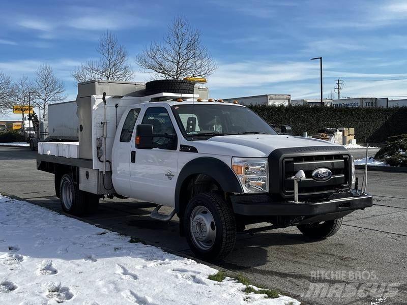 Ford F-450 SD Vehículos - Taller