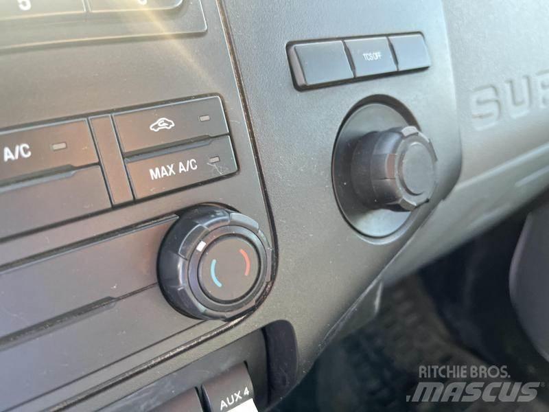 Ford F-450 SD Vehículos - Taller