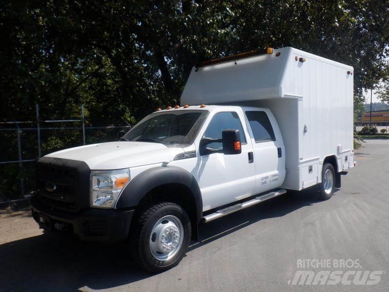 Ford F-550 Vehículos - Taller