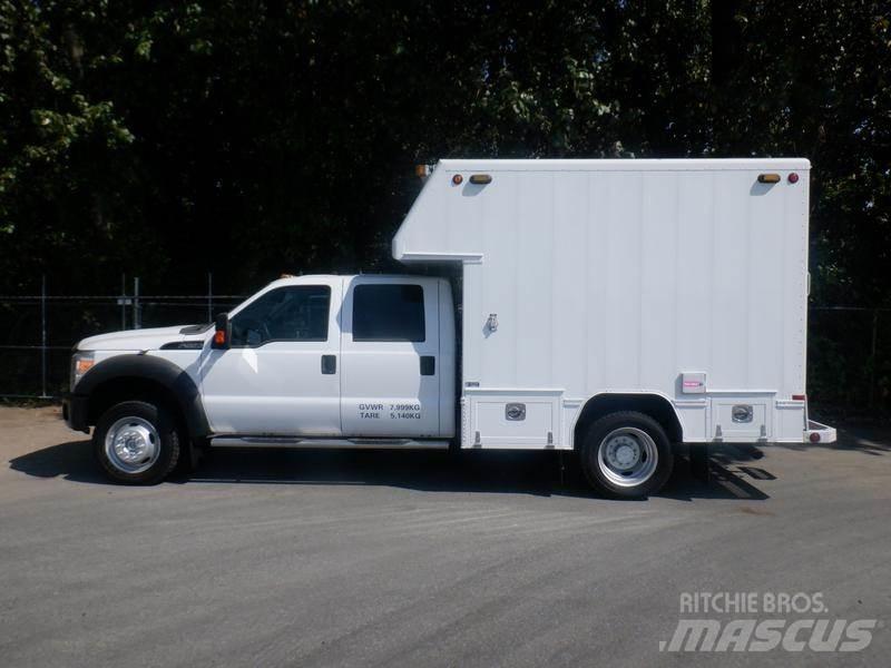 Ford F-550 Vehículos - Taller