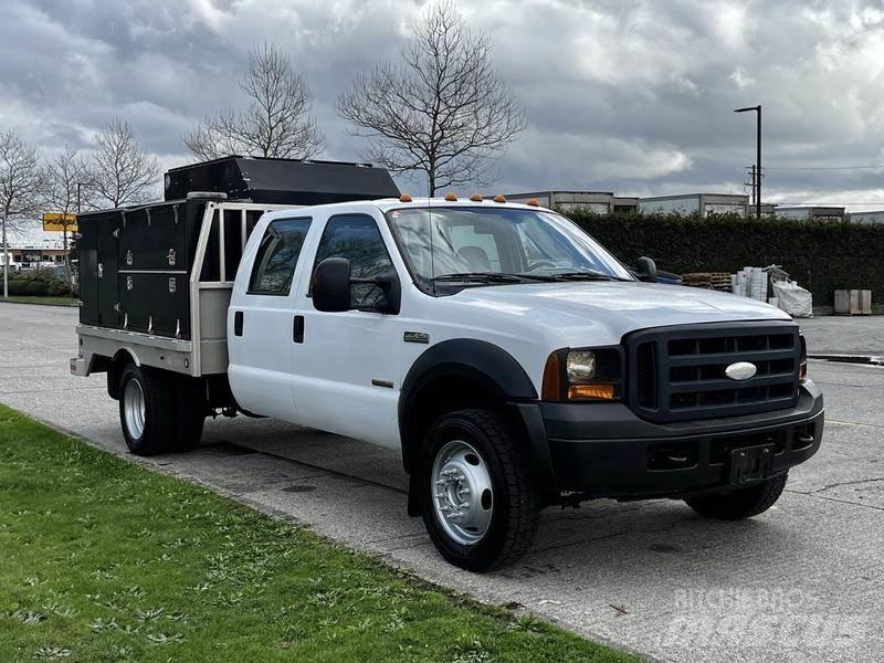 Ford F-550 Vehículos - Taller