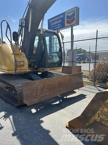 John Deere 135 D Excavadoras de cadenas