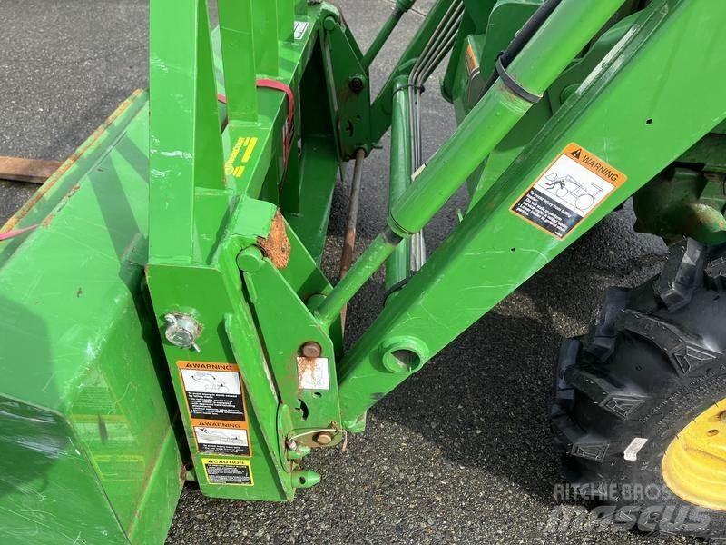 John Deere 790 Tractores
