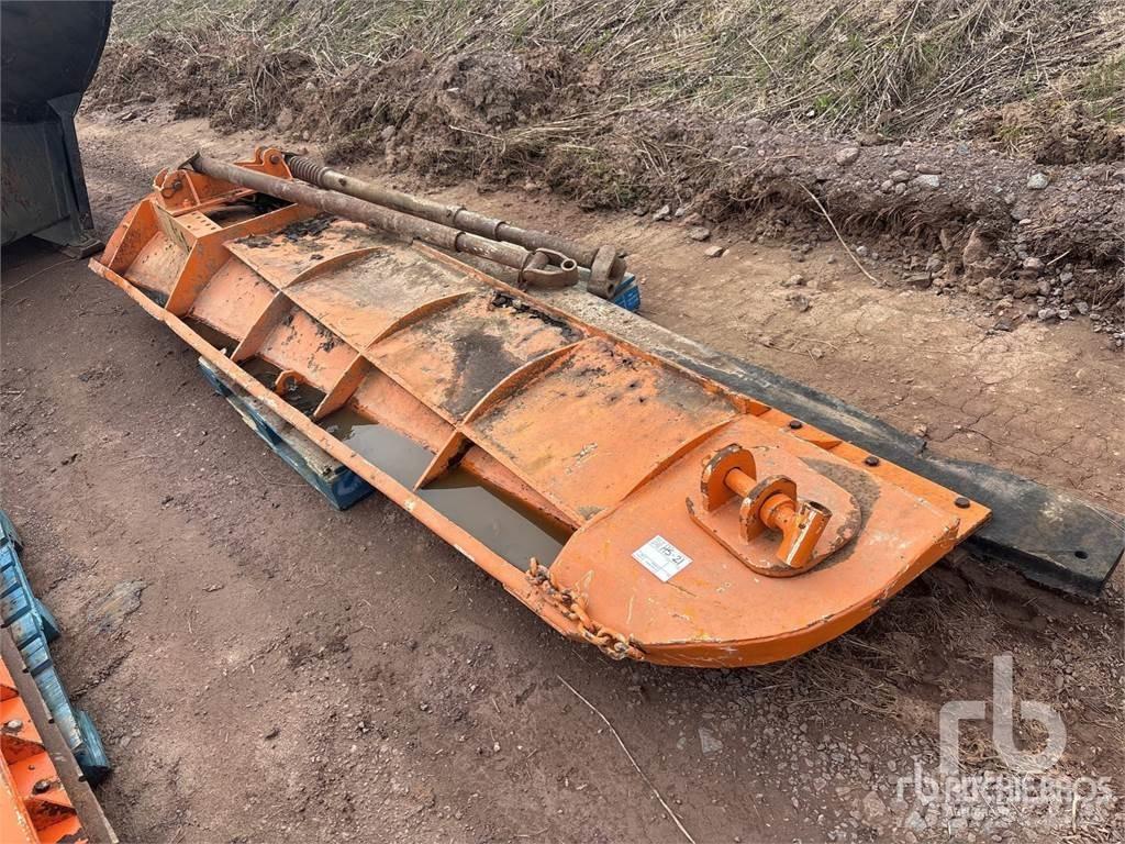  11 ft Snow Wing Otros equipos para carreteras y quitanieves
