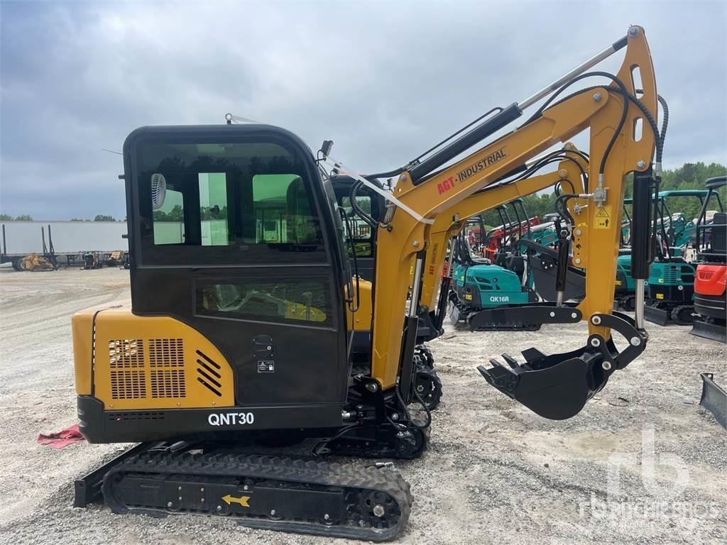 AGT QNT30 Mini excavadoras < 7t