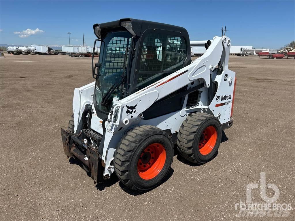 Bobcat S590 Minicargadoras